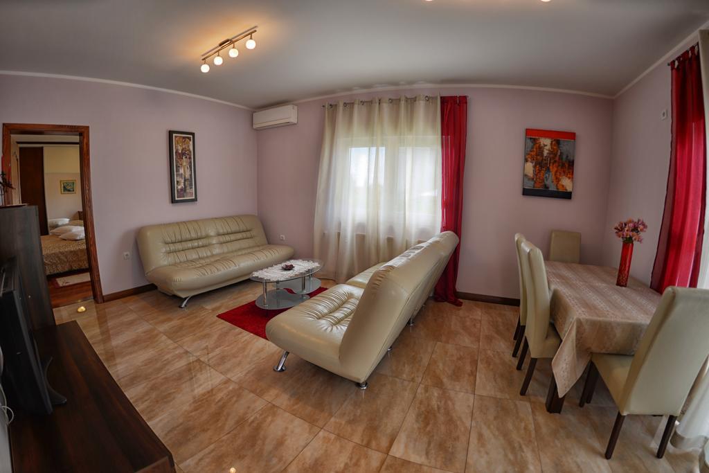 Apartments Sablic Pula Luaran gambar
