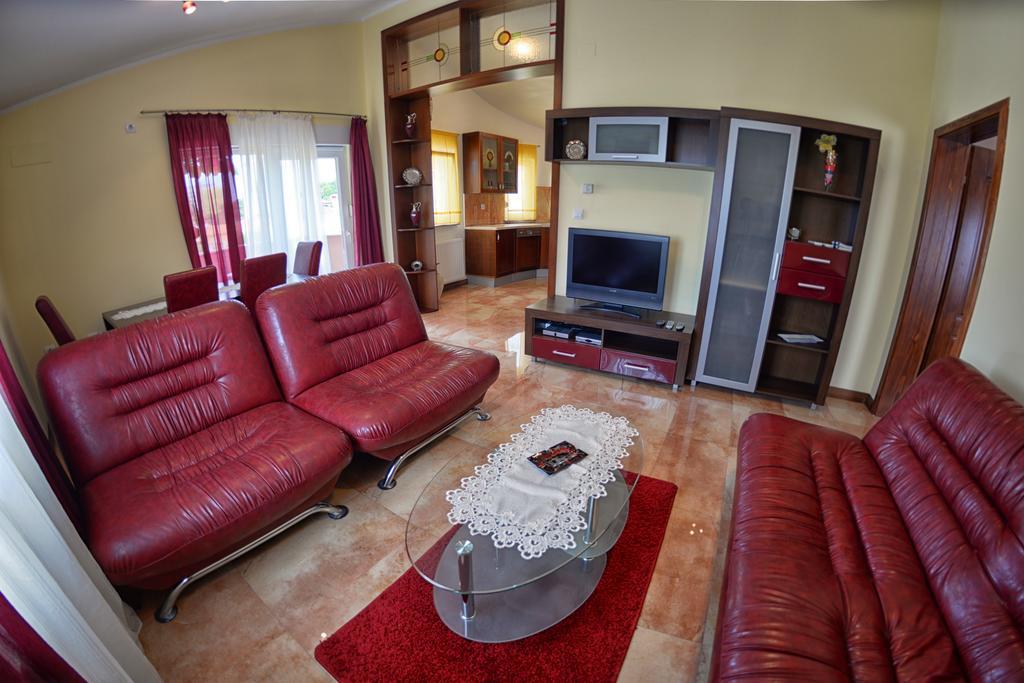 Apartments Sablic Pula Luaran gambar